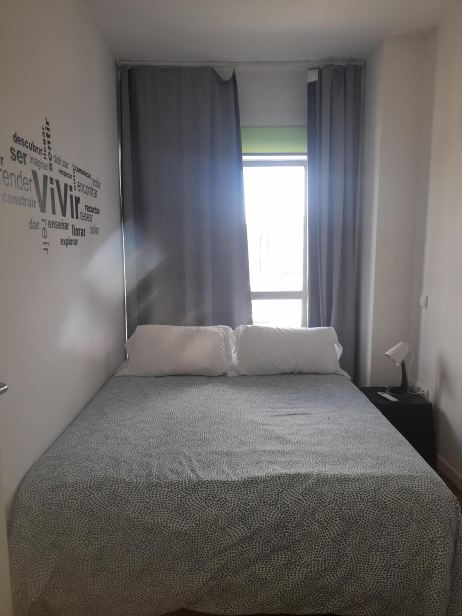 Toletum Low Cost Lofts Diafanos O 2Dormitorios Parking Municipal Gratis Al Aire Libre A 100M Toledo Zewnętrze zdjęcie